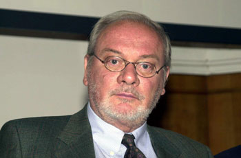 Solidarietà per il liberale Ostellino 