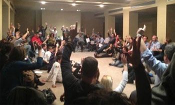 La politica del nulla aumenta la demagogia 