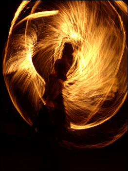 Renzi tra due fuochi 