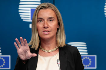 Povera Mogherini, lasciata in panchina 
