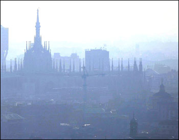 La politica smarrita nello smog 