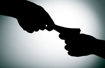 Il Partito Corruzione e dell’Occupazione 