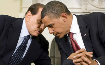 Il complotto e la denuncia reale 