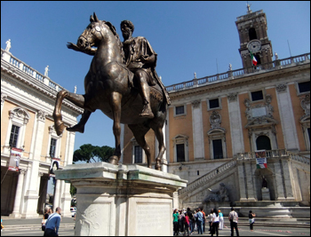 Il voto per evitare il caos a Roma 