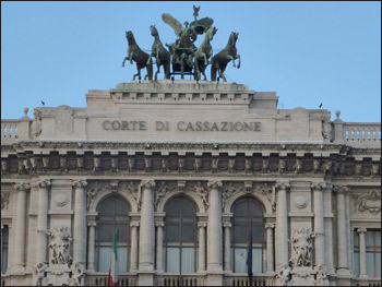 Dire “sei una m...”   adesso si può 