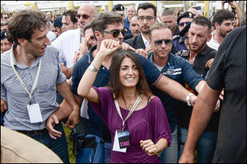 Un complotto al giorno 