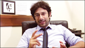 Cinque Stelle: Dio ce ne scampi e liberi! 