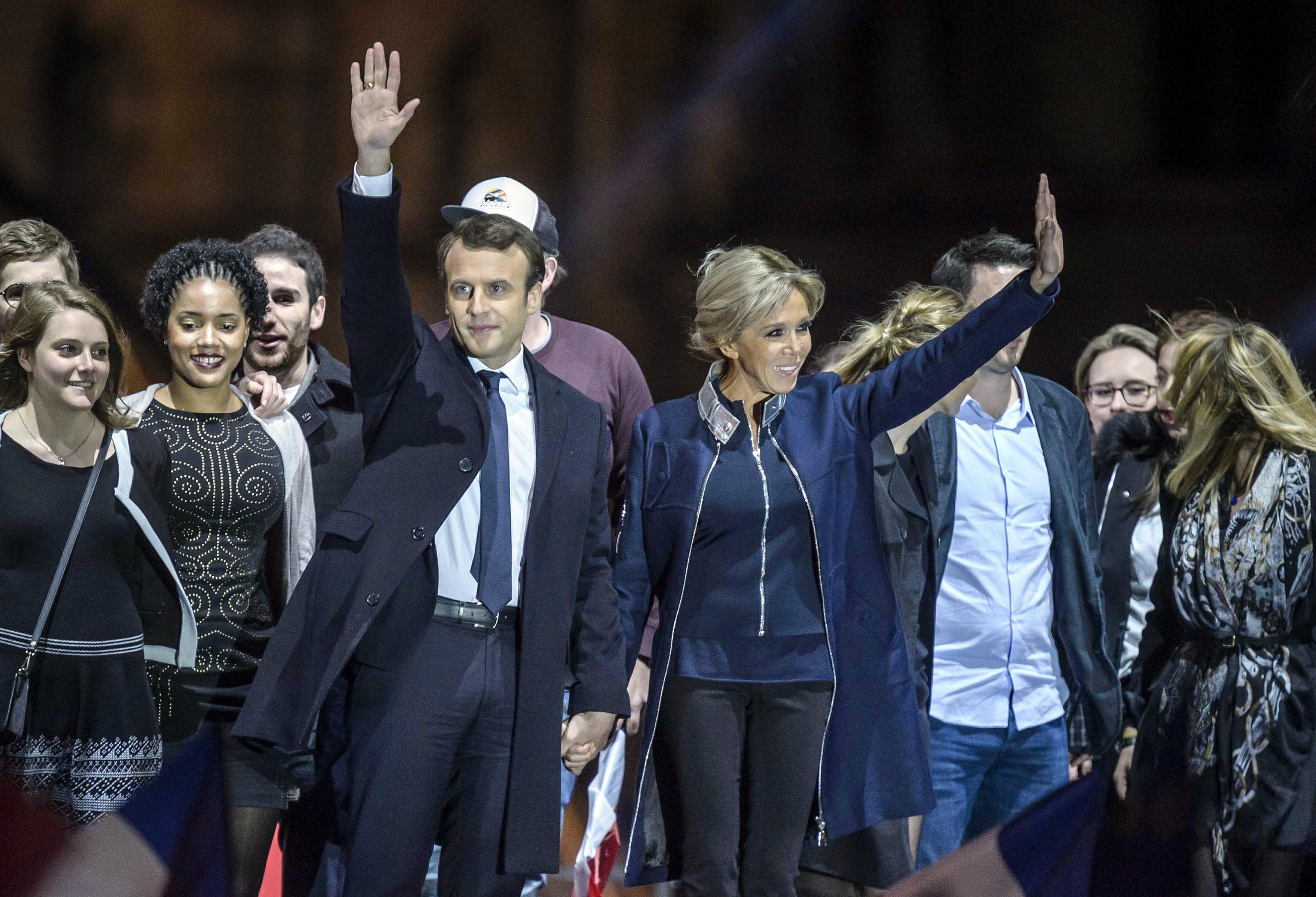 La lezione francese a liberali e riformisti