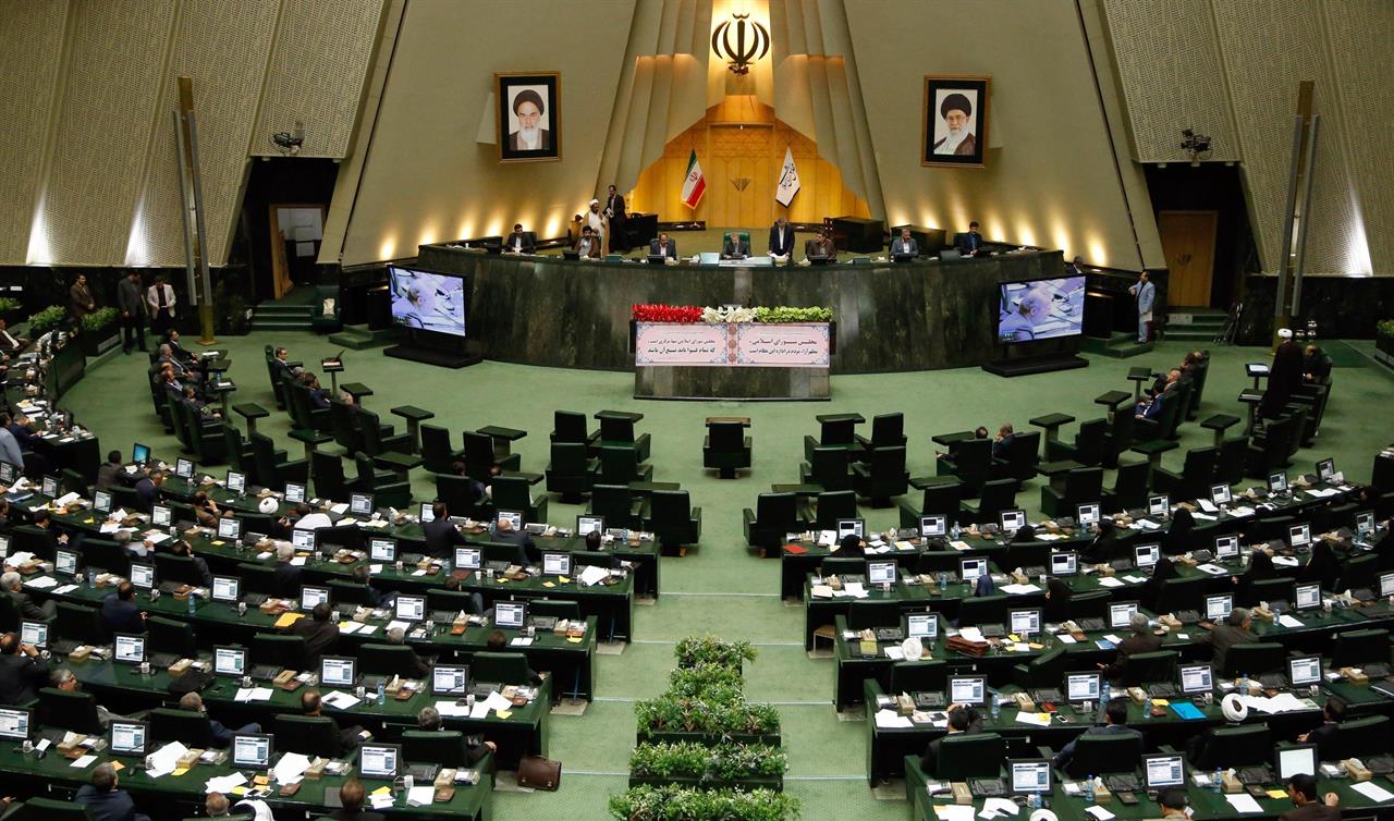 Perché l’Isis colpisce a Teheran
