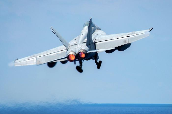 Siria: gli Stati Uniti abbattono un drone pro-regime