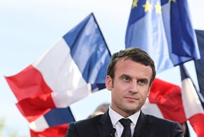 Macron senza rete