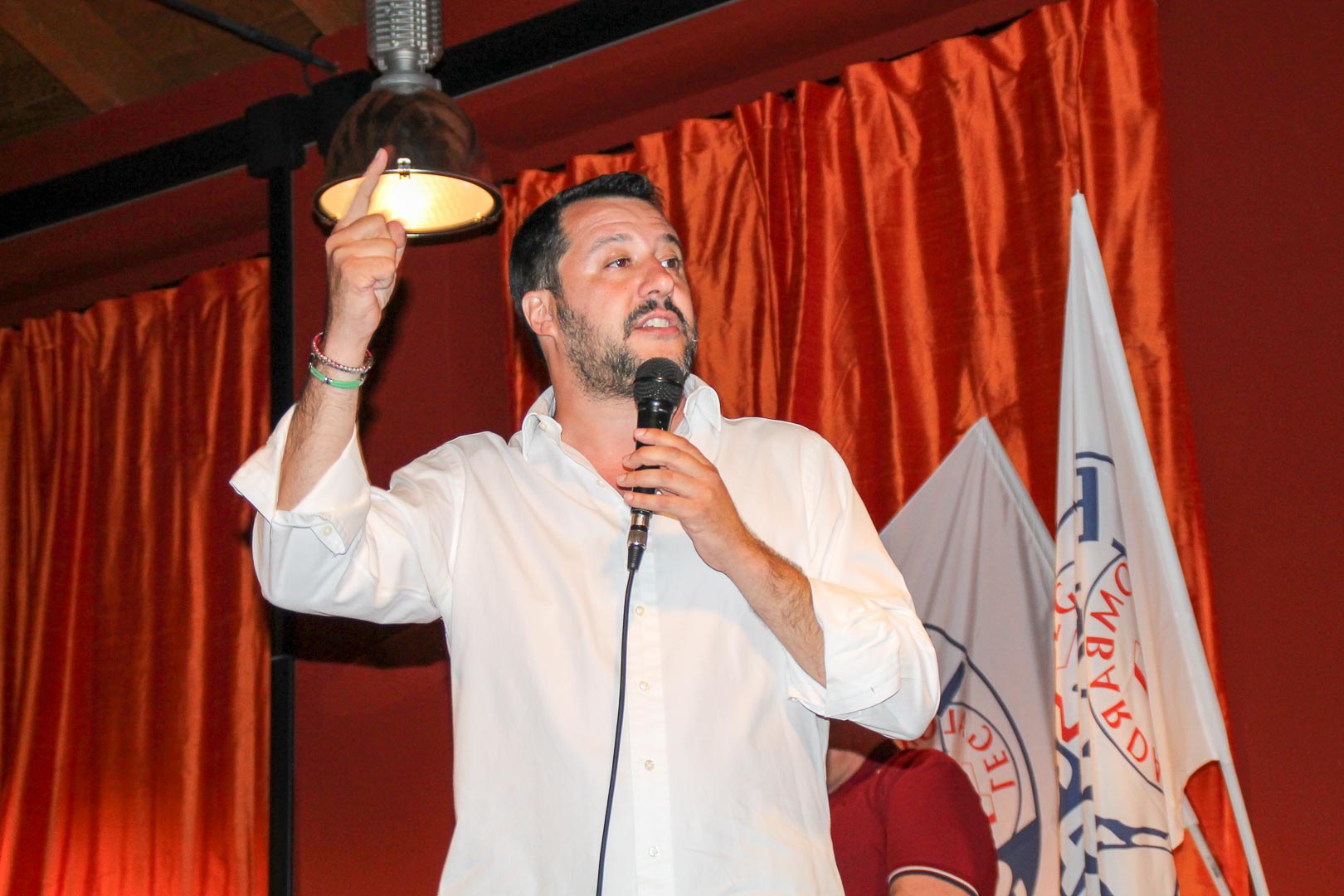 Salvini avverte il Cav, non demonizzi M5S