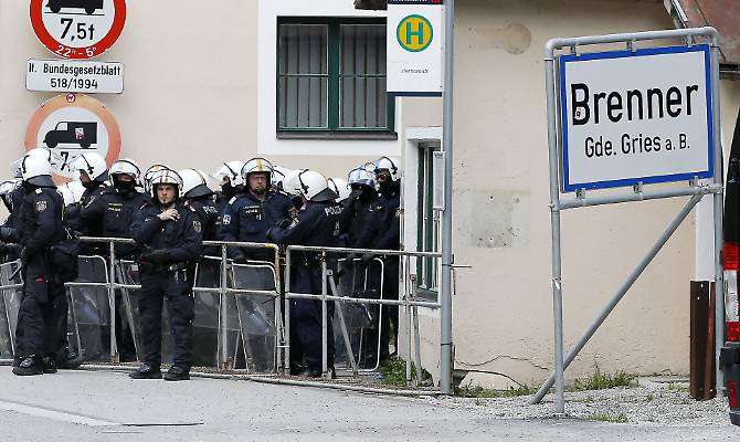 Sull’immigrazione, le eurosberle all’Italia