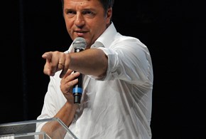 “Avanti” Renzi, sparane un’altra
