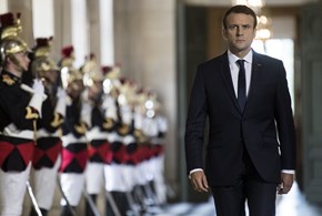 Macron: Immigration “En Marche!”