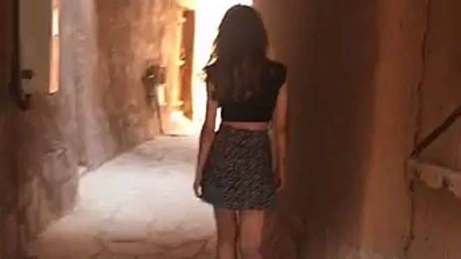 Arabia: liberata la “donna in minigonna”