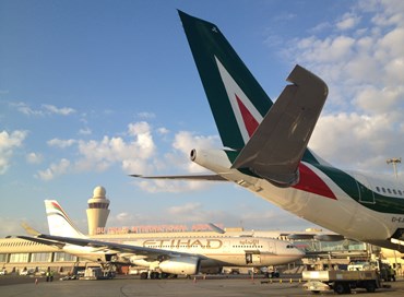 Alitalia, una decina di offerte non vincolanti, anche di Etihad