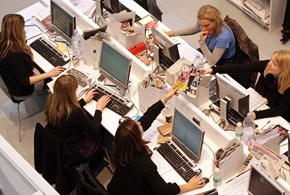 Più donne al lavoro, tra conquiste e salari bassi 