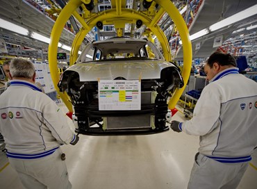 Mercato auto Italia rallenta ma cresce, +5,9% a luglio