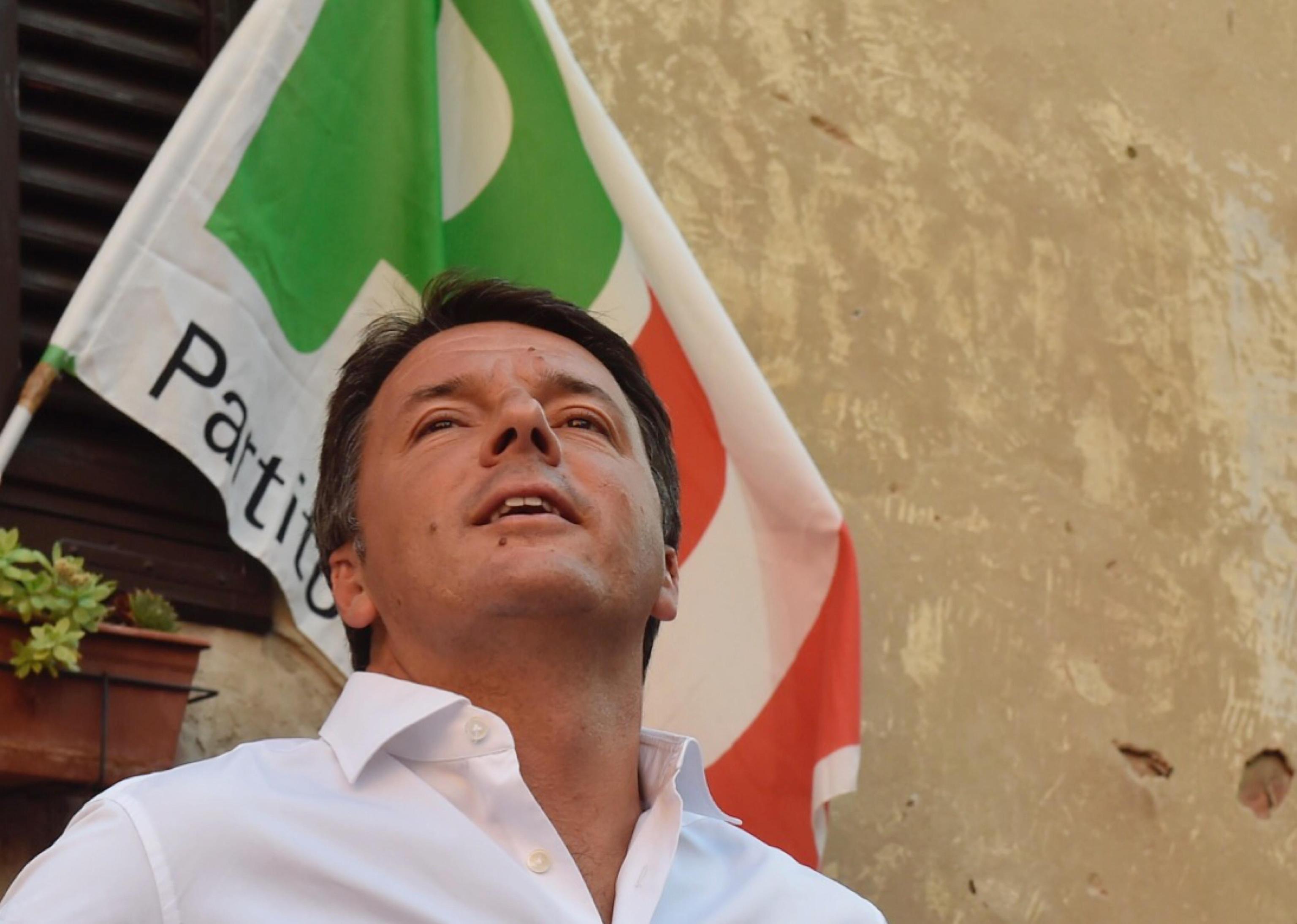 Renzi trascina l’Italia in campagna elettorale