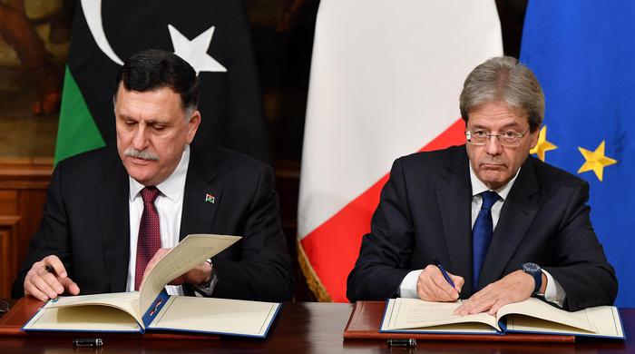 Libia e Ong: il Vertice di Parigi promuove l'Italia
