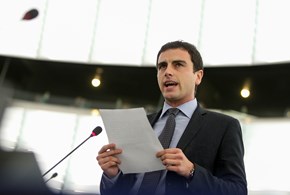 Il guazzabuglio sovranista dei grillini