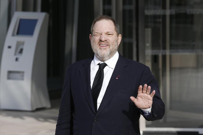 Continuano a piovere accuse di molestie sessuali per Weinstein