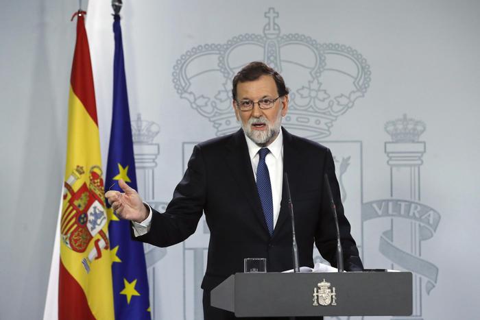 Catalogna, Madrid: “Non escluso l’uso della forza”