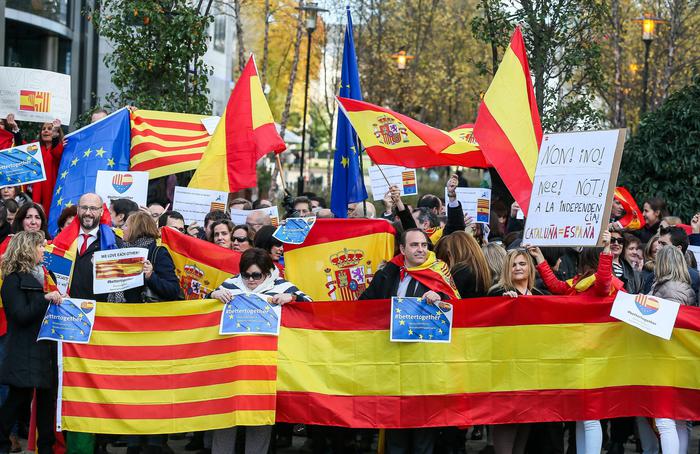Catalogna: 200 sindaci indipendentisti marciano a Bruxelles