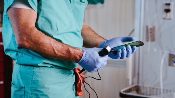 Usa, ok allo smartphone che diventa un ecografo