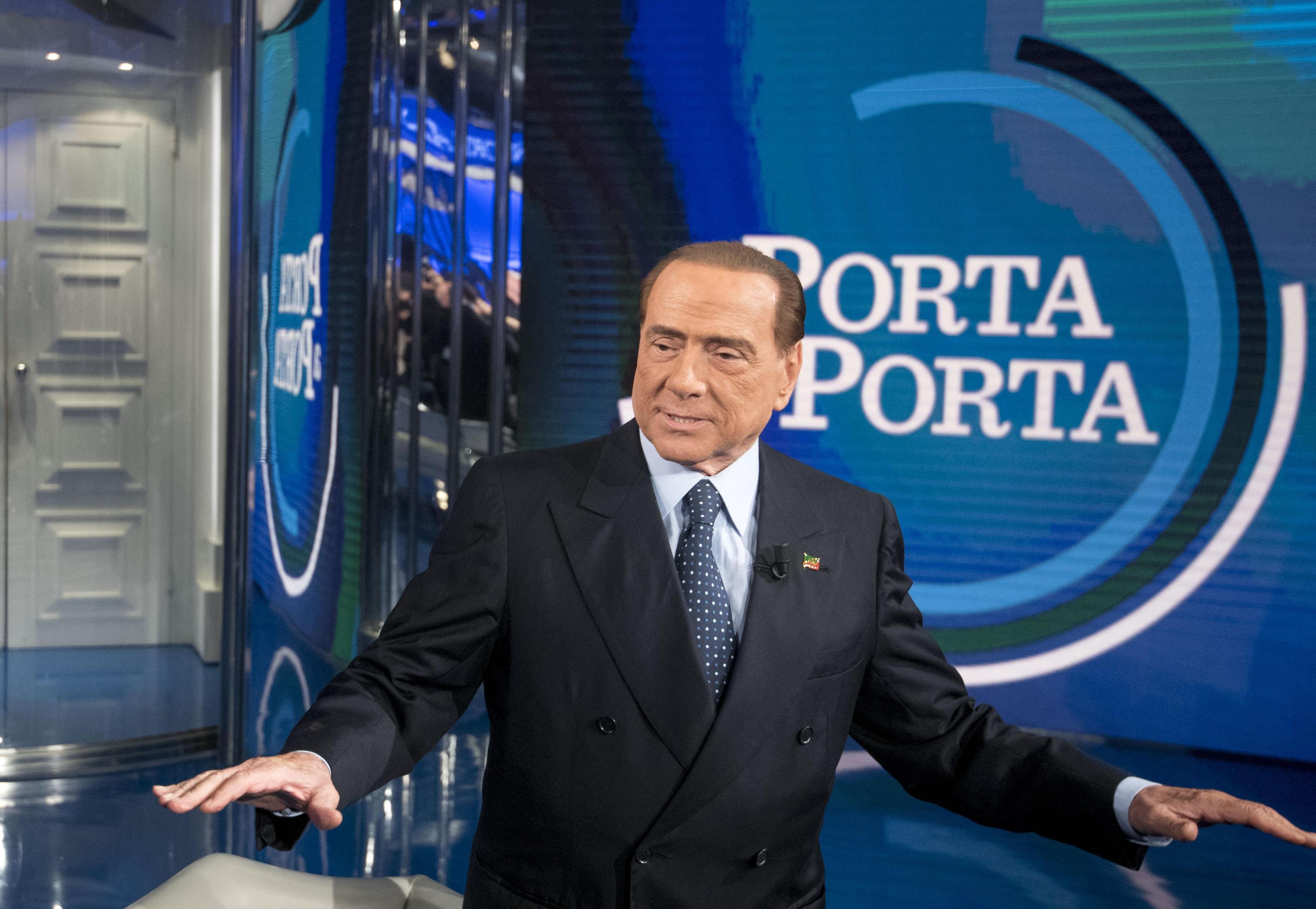 Il Cavaliere da Vespa e il primato della politica