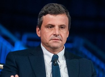 Tim-Vivendi, Calenda non molla: “Trattati come la Guyana”