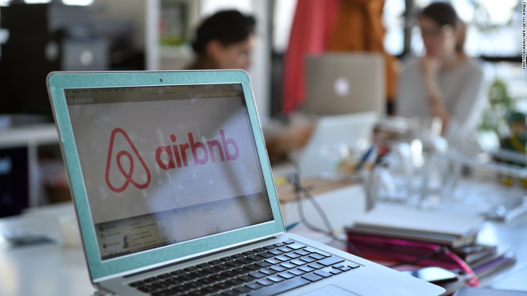 Il Consiglio di Stato: “Il Tar esamini subito la tassa Airbnb”