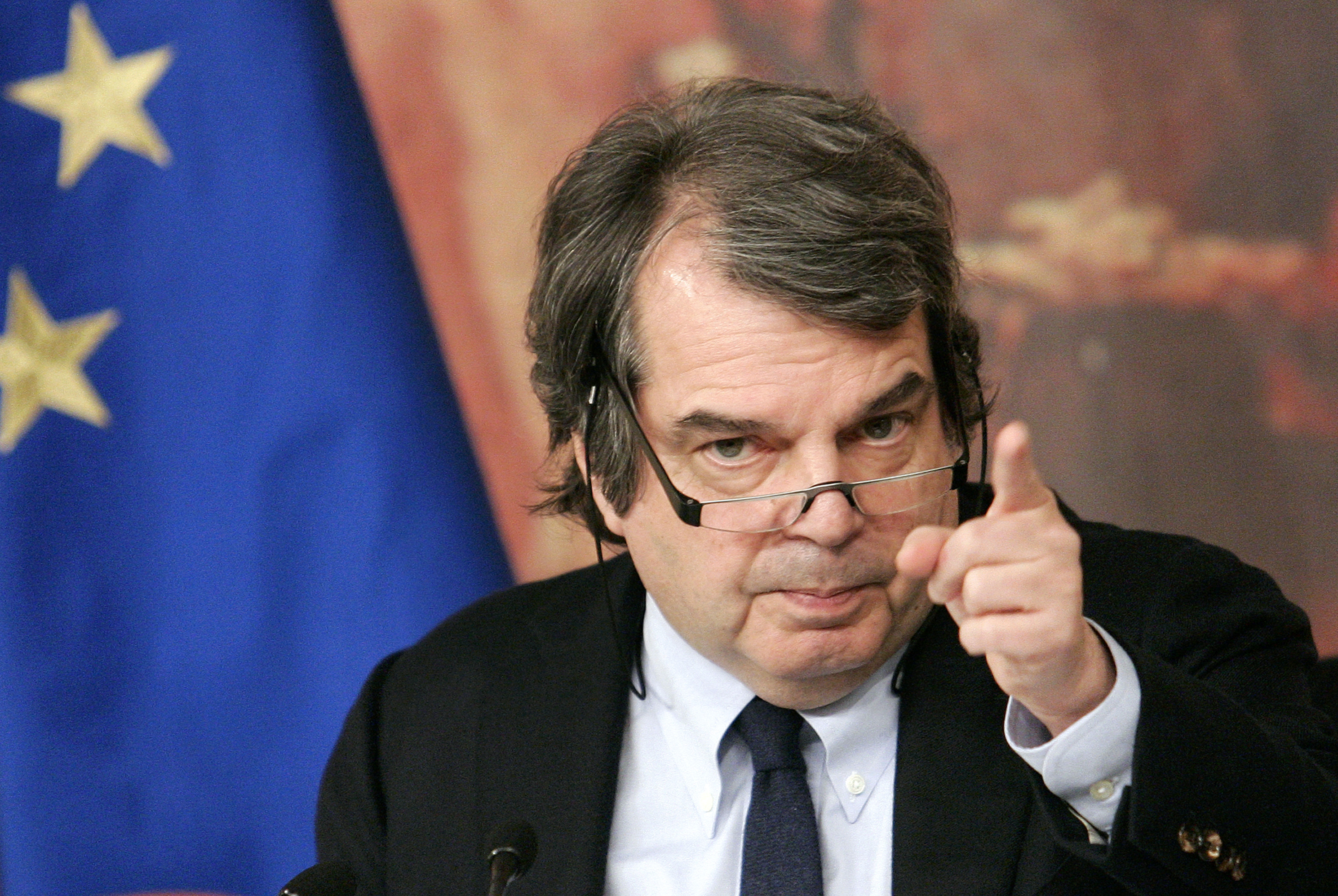 Brunetta: “Mister Etruria (Renzi) ha distrutto il lavoro”