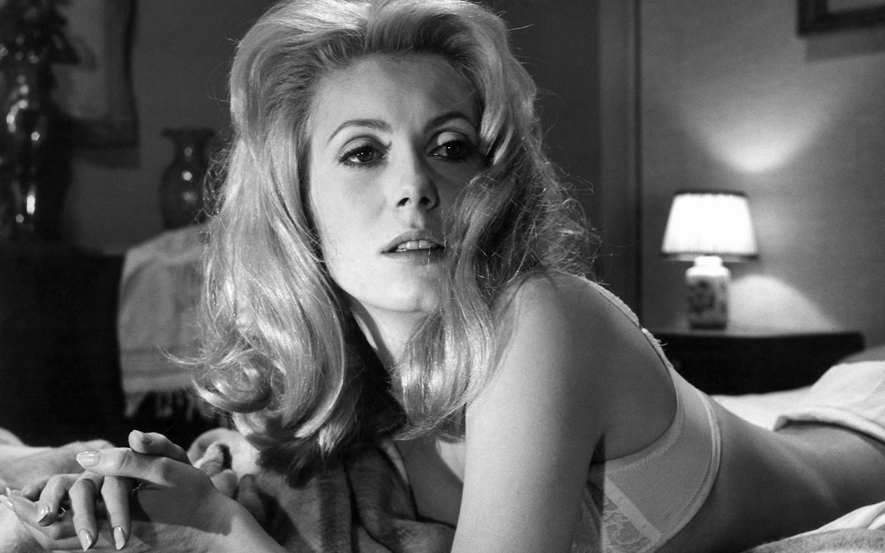 La scomoda Deneuve