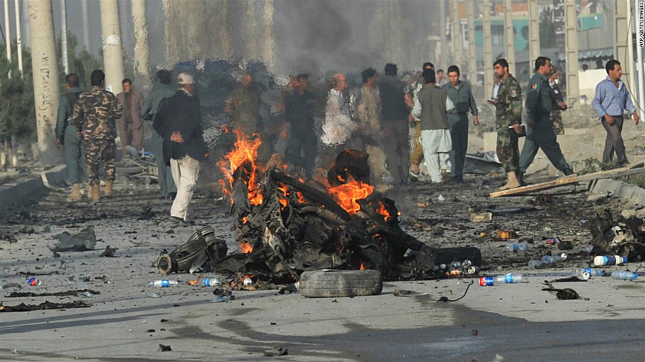 Afghanistan: attentato suicida a Kabul causa 20 morti 