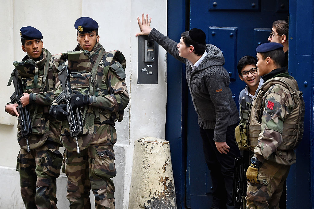 Pulizia etnica in Francia: l’antisemitismo islamico