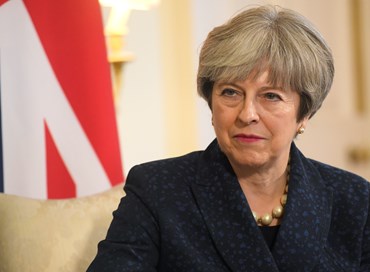 Usa e Ue espellono 100 diplomatici russi
