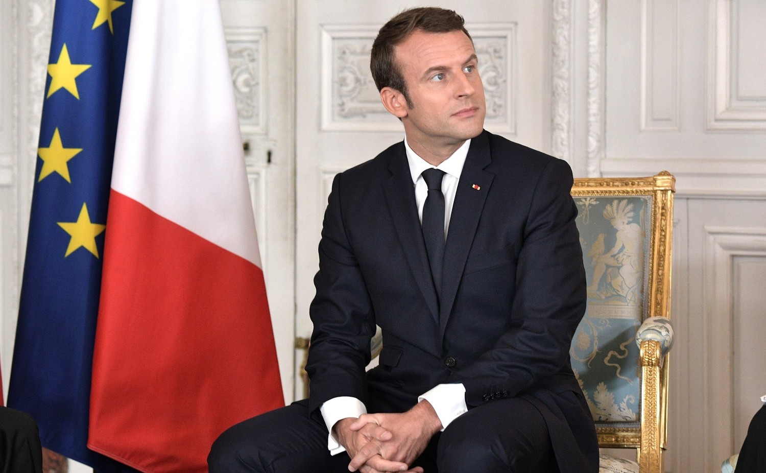 I sindacati dichiarano guerra a Macron