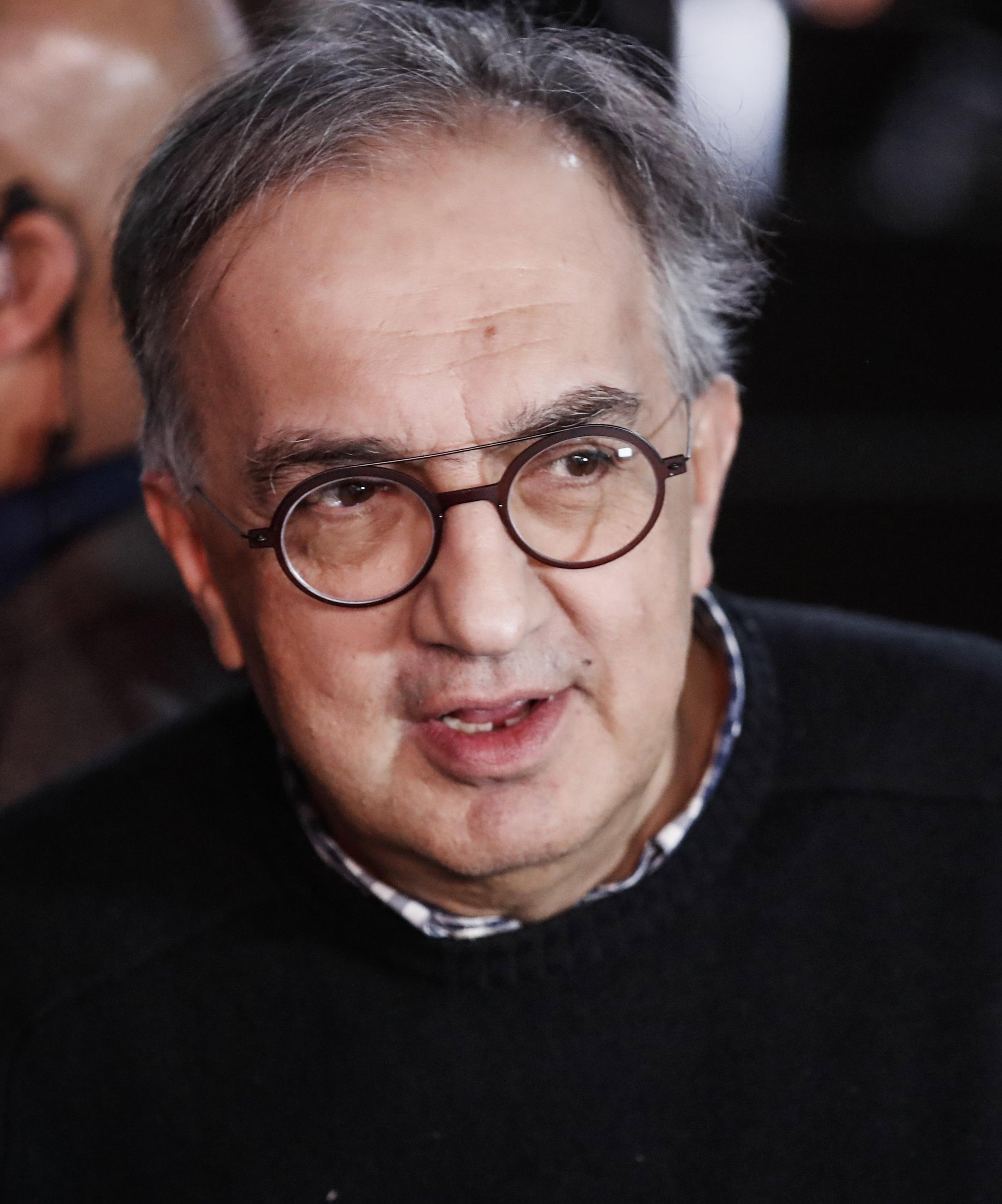 Imitare Marchionne