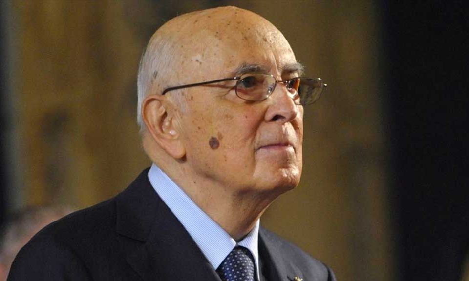 Sciacalli del web che augurano la morte a Napolitano