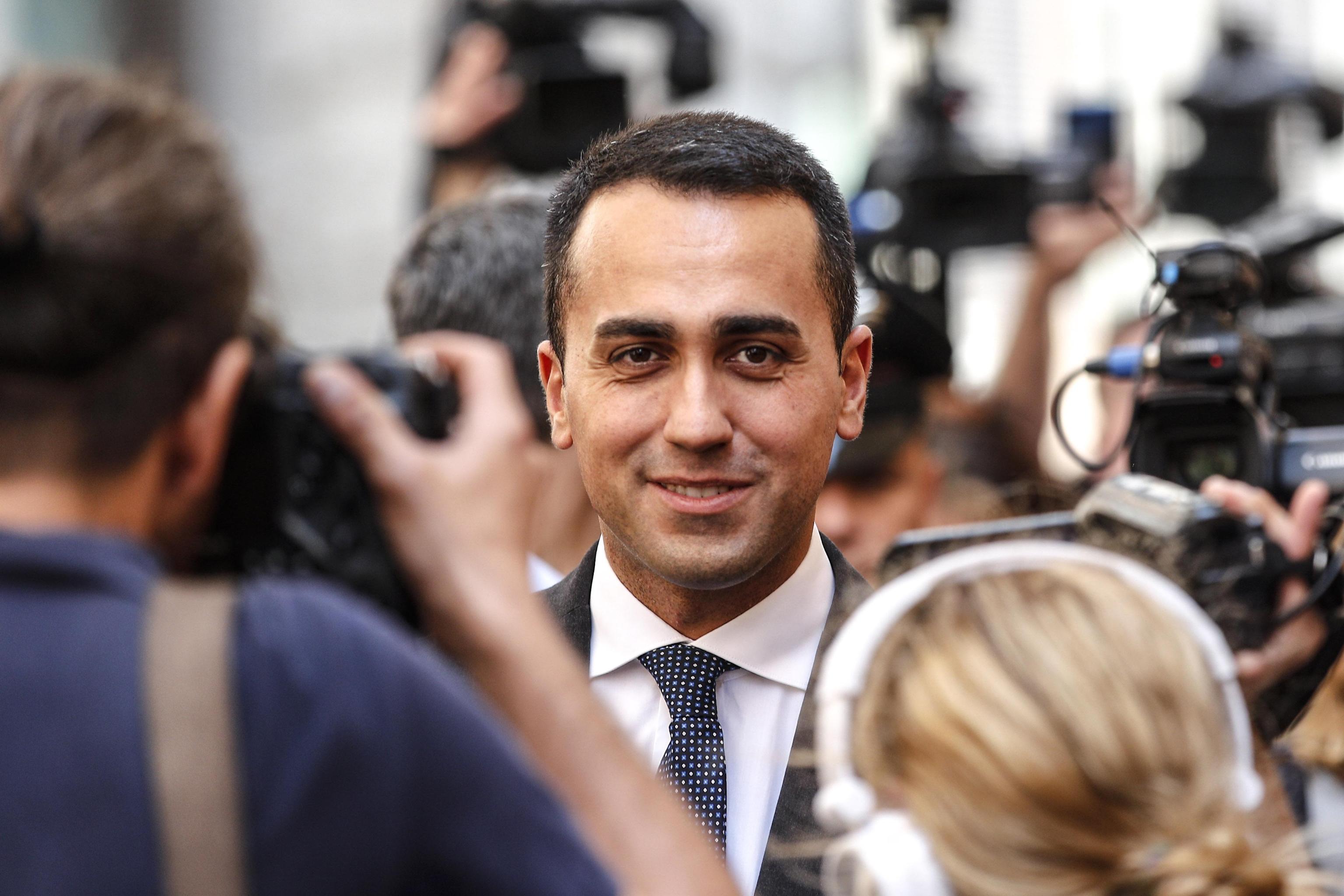 La storia di Luigi Di Maio puzza di autoritarismo