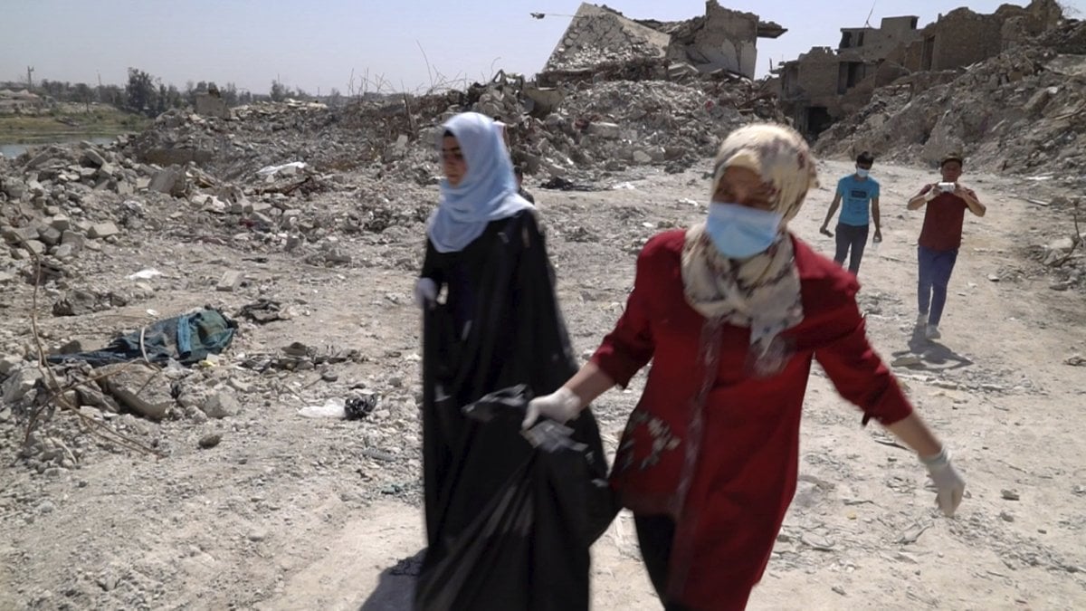 Iraq, la denuncia di Amnesty: donne abusate nei campi profughi