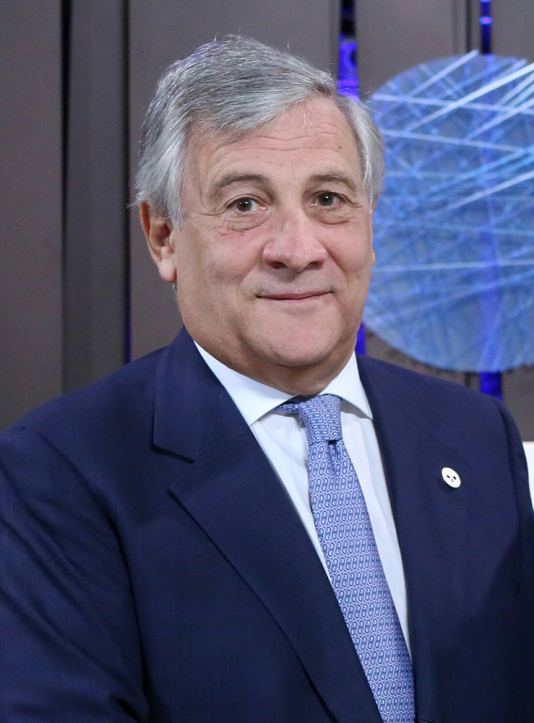 Tajani: “Zuckerberg verrà a Eurocamera per chiarire” 