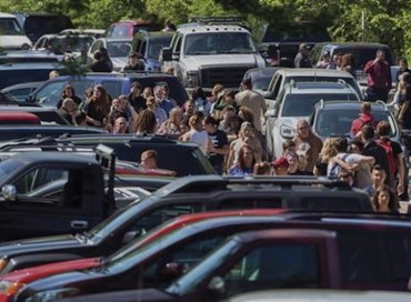 Usa, un poliziotto sventa una strage in una scuola