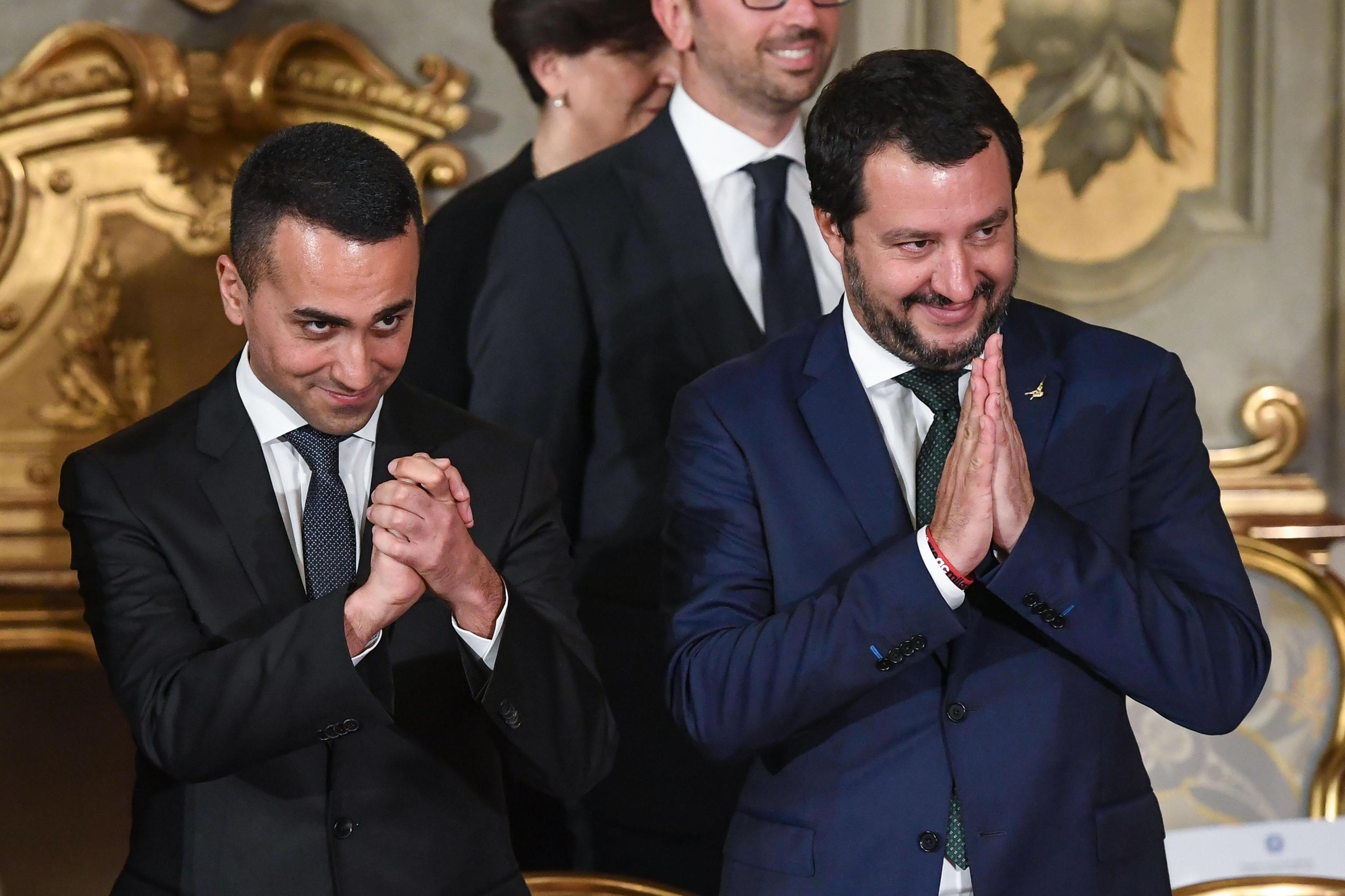 Nuovo governo fra paure, speranze e scissioni