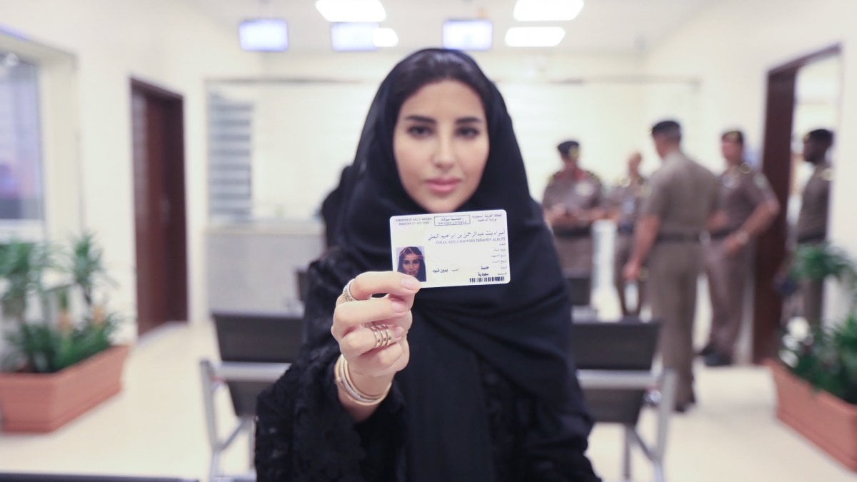 Arabia Saudita, le patenti di guida per le donne