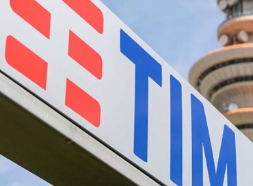 Tim: Tar sospende multa Golden Power