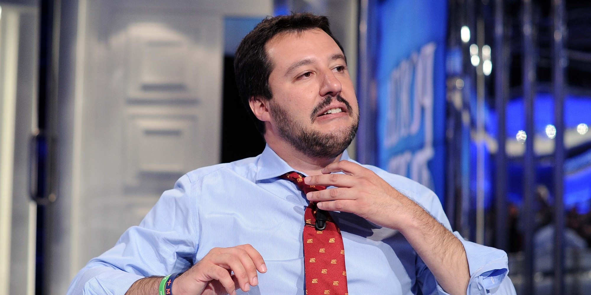 Salvini: “Rivedere regole per diritto d’asilo”