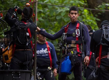Intrappolati nella grotta: morto un sub
